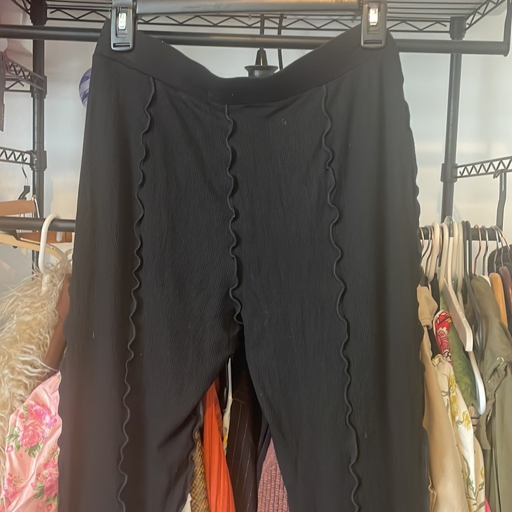 Isalis Leilani Lettuce Pants Black L - Picture 5 of 8